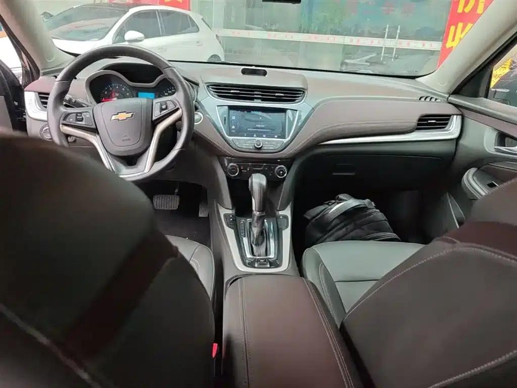 2016 Chevrolet Malibu 2.0L Automatic Luxury Edition — миниатюра 13