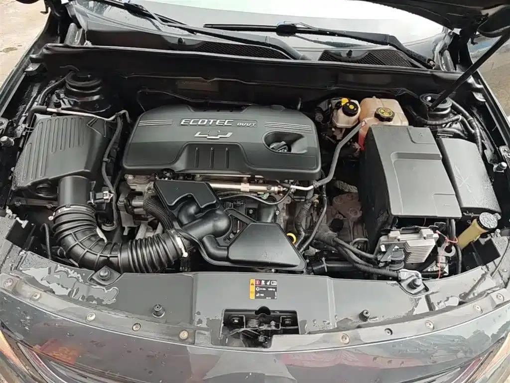 2016 Chevrolet Malibu 2.0L Automatic Luxury Edition — миниатюра 20