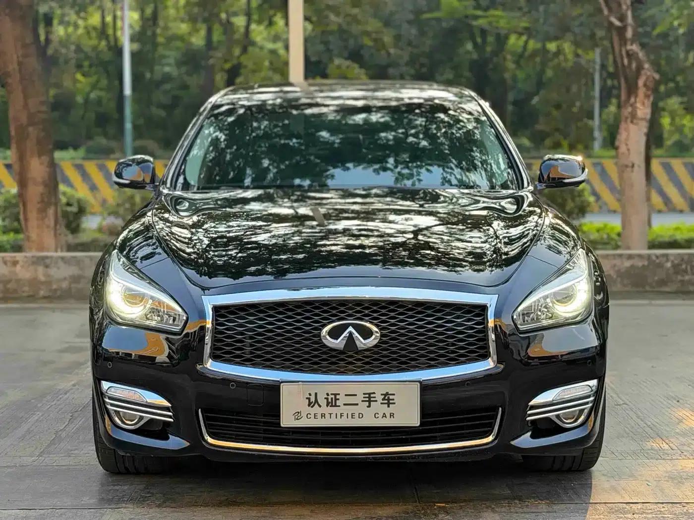 Infiniti Q70 2019 Q70L 2.0T Enjoy Edition — миниатюра 2