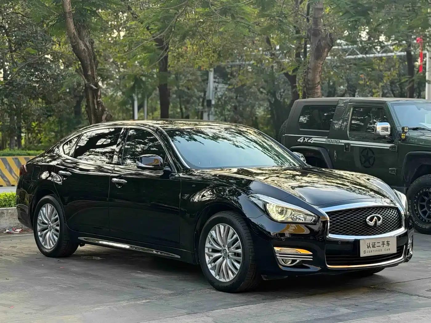 Infiniti Q70 2019 Q70L 2.0T Enjoy Edition — миниатюра 3