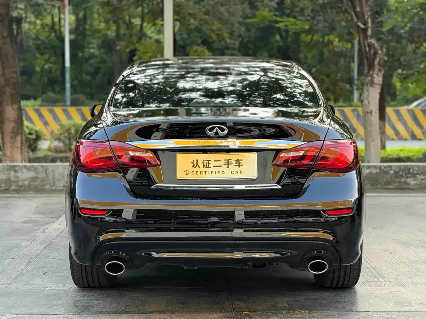 Infiniti Q70 2019 Q70L 2.0T Enjoy Edition — миниатюра 9