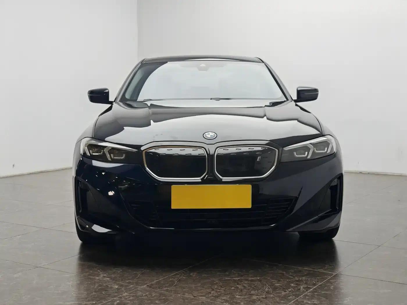 BMW i3 2024 eDrive 40 L Shadow Edition — миниатюра 5