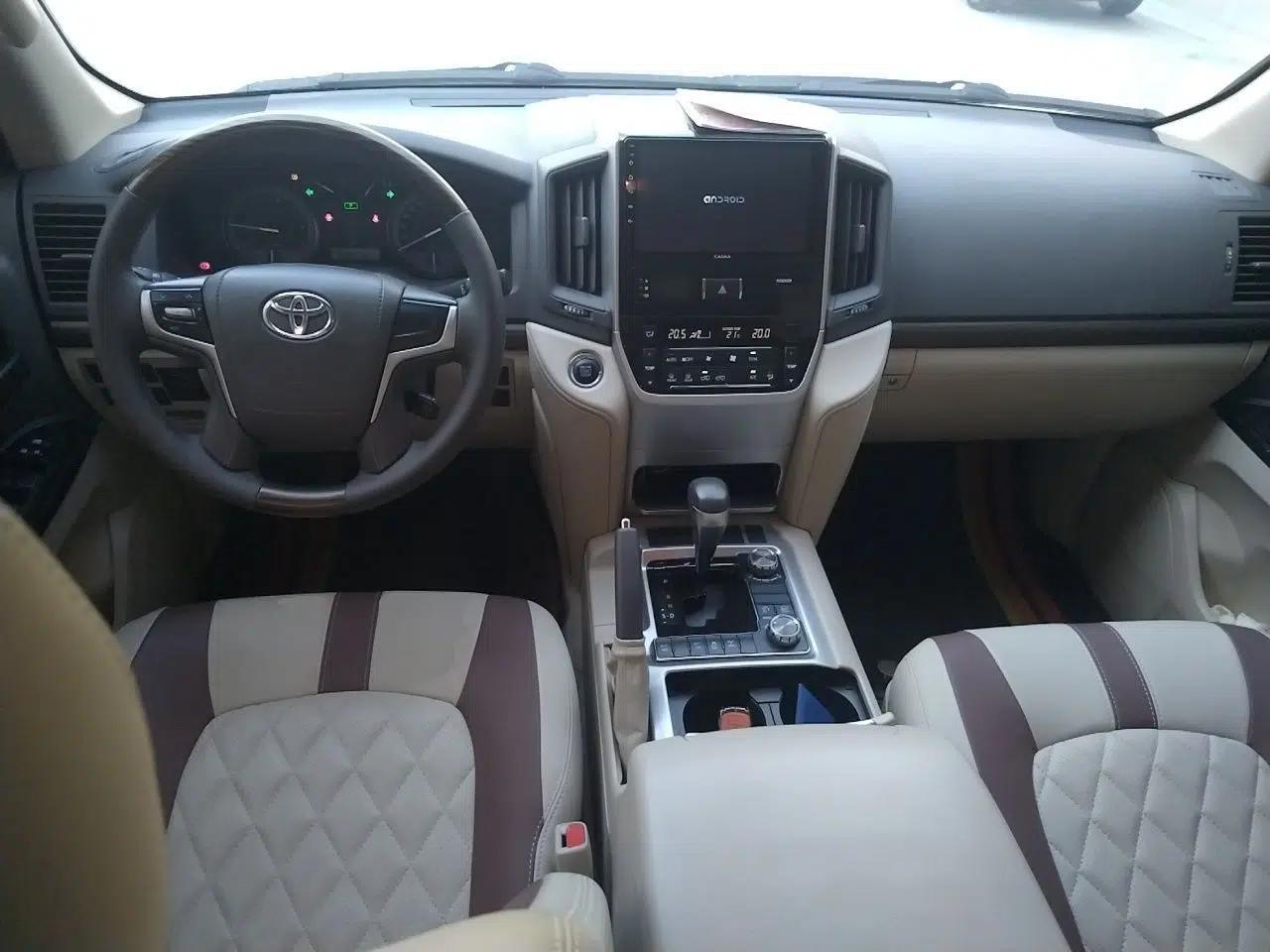 Toyota Land Cruiser — миниатюра 9
