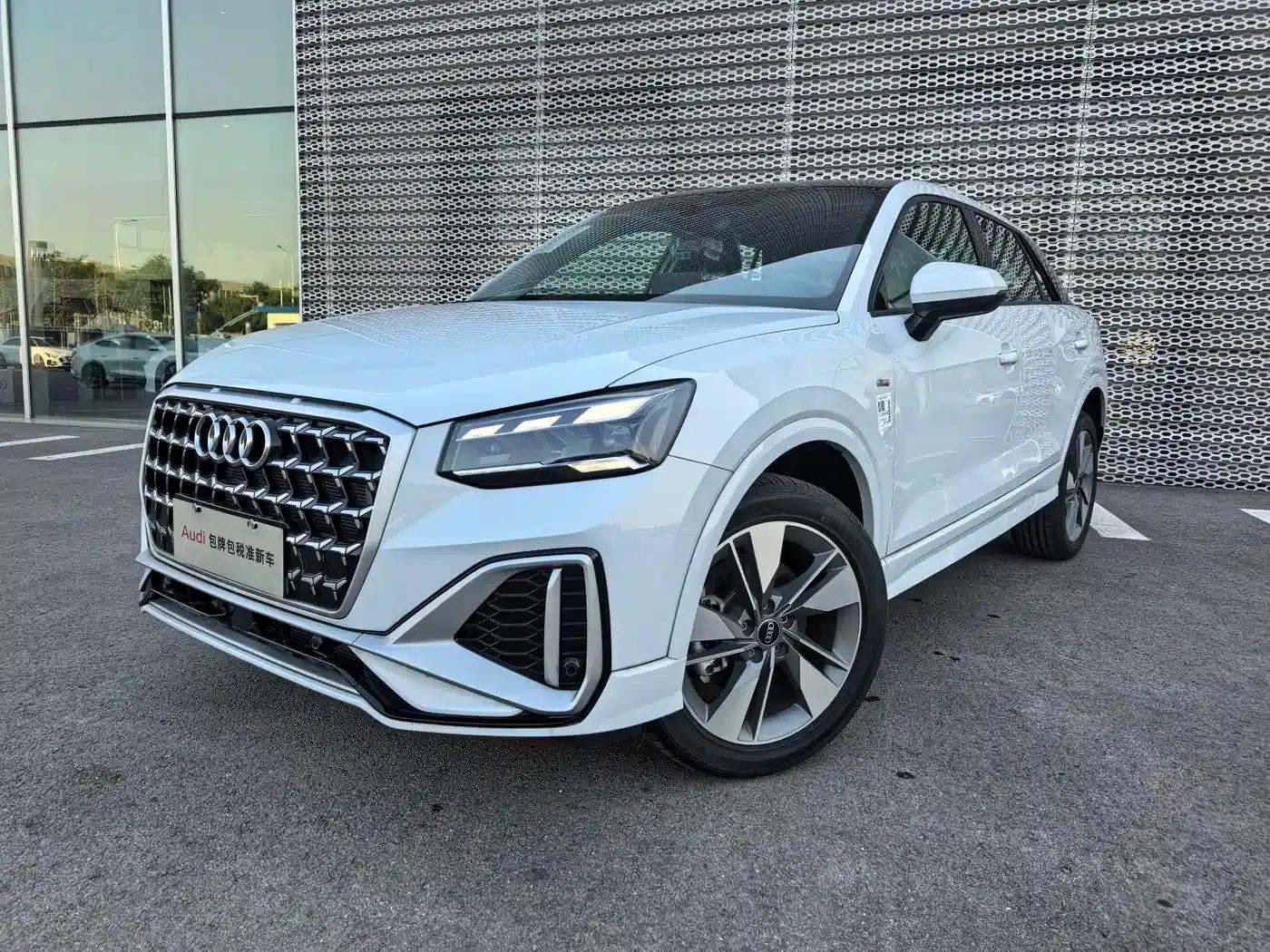 Audi Q2L 2025 35TFSI Fashion Dynamic Edition — миниатюра 1