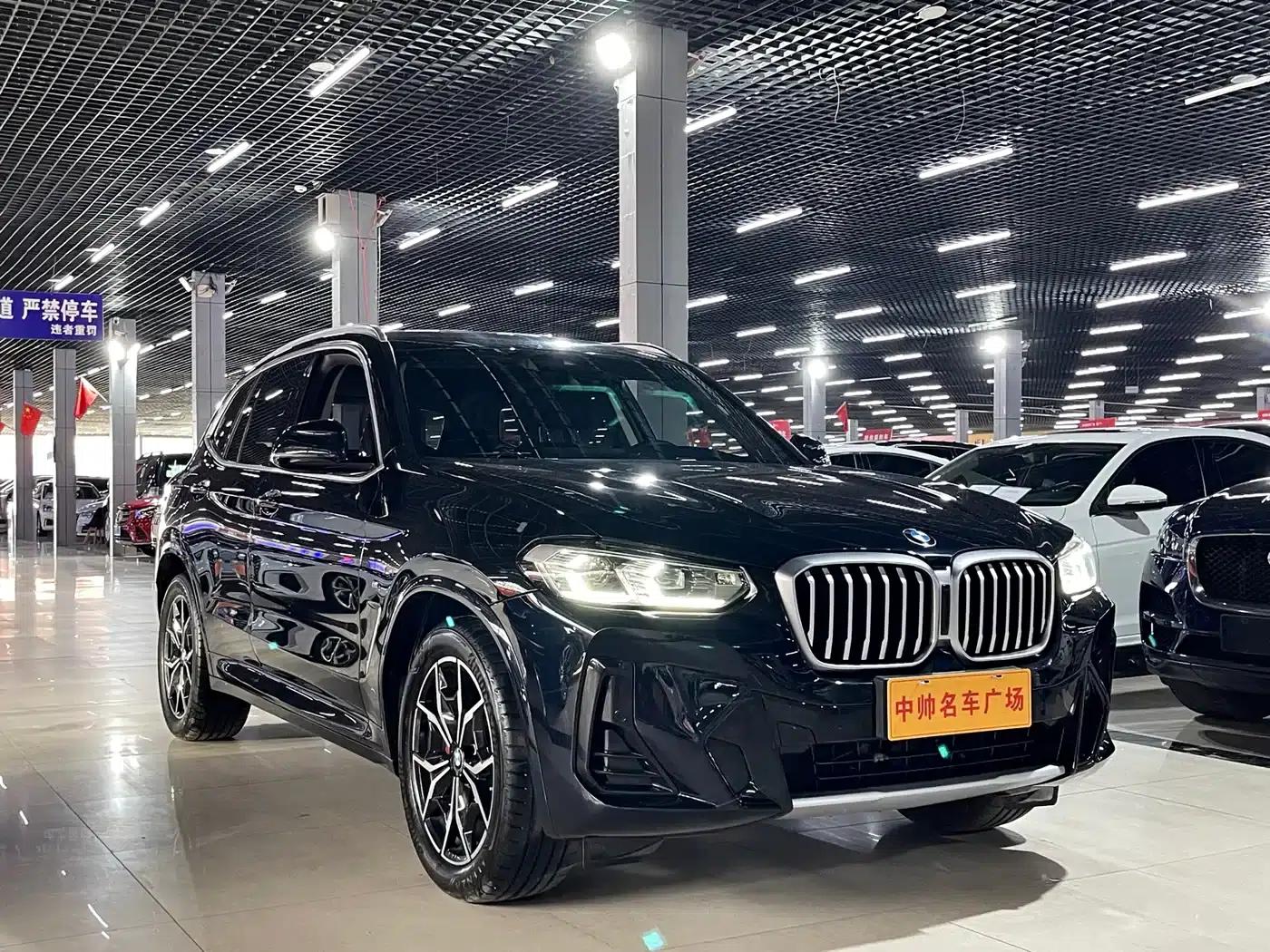 2023 BMW X3 xDrive25i M Sport Package — миниатюра 3