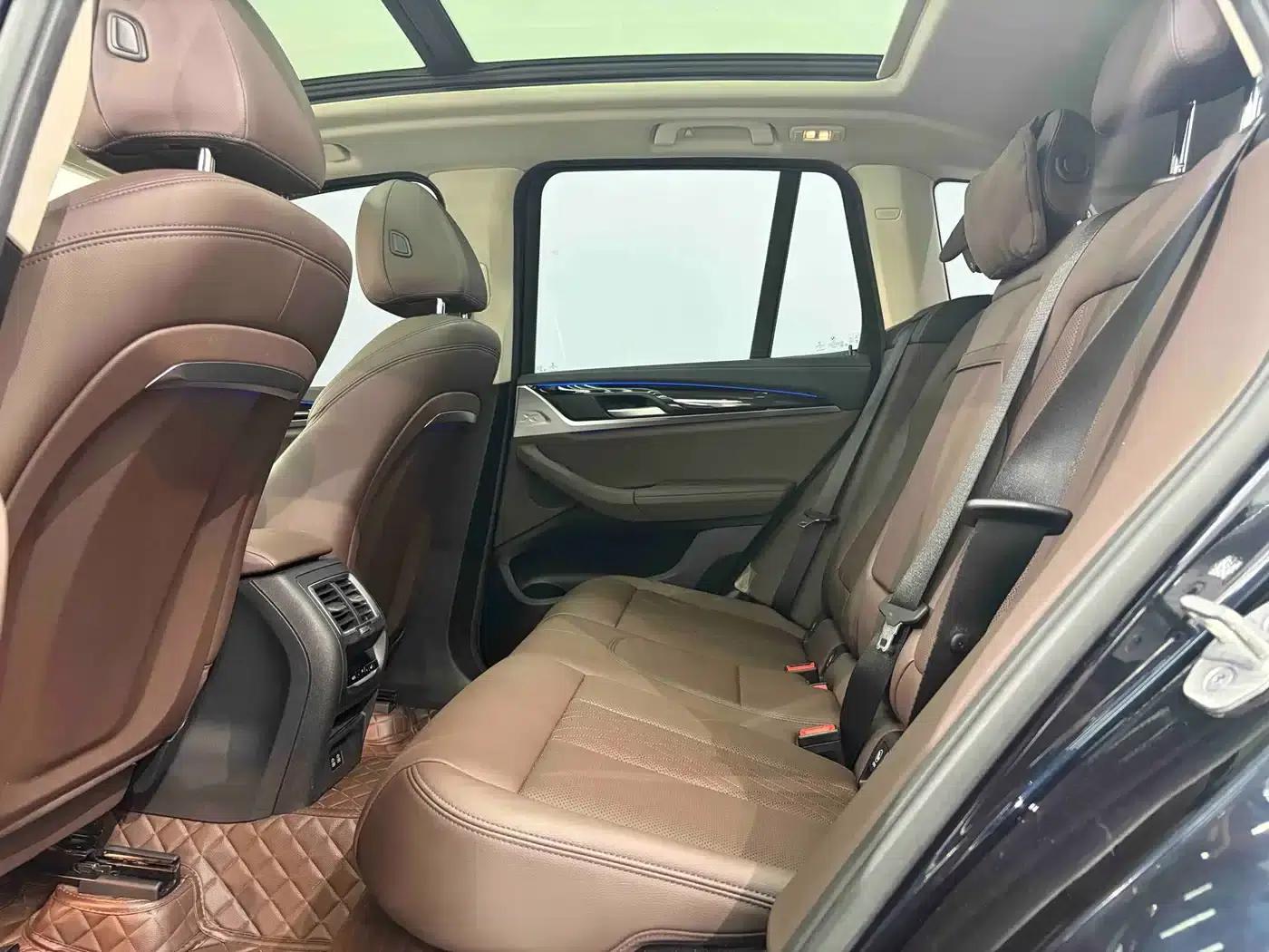 2022 BMW X3 xDrive25i M Sport Package — миниатюра 17