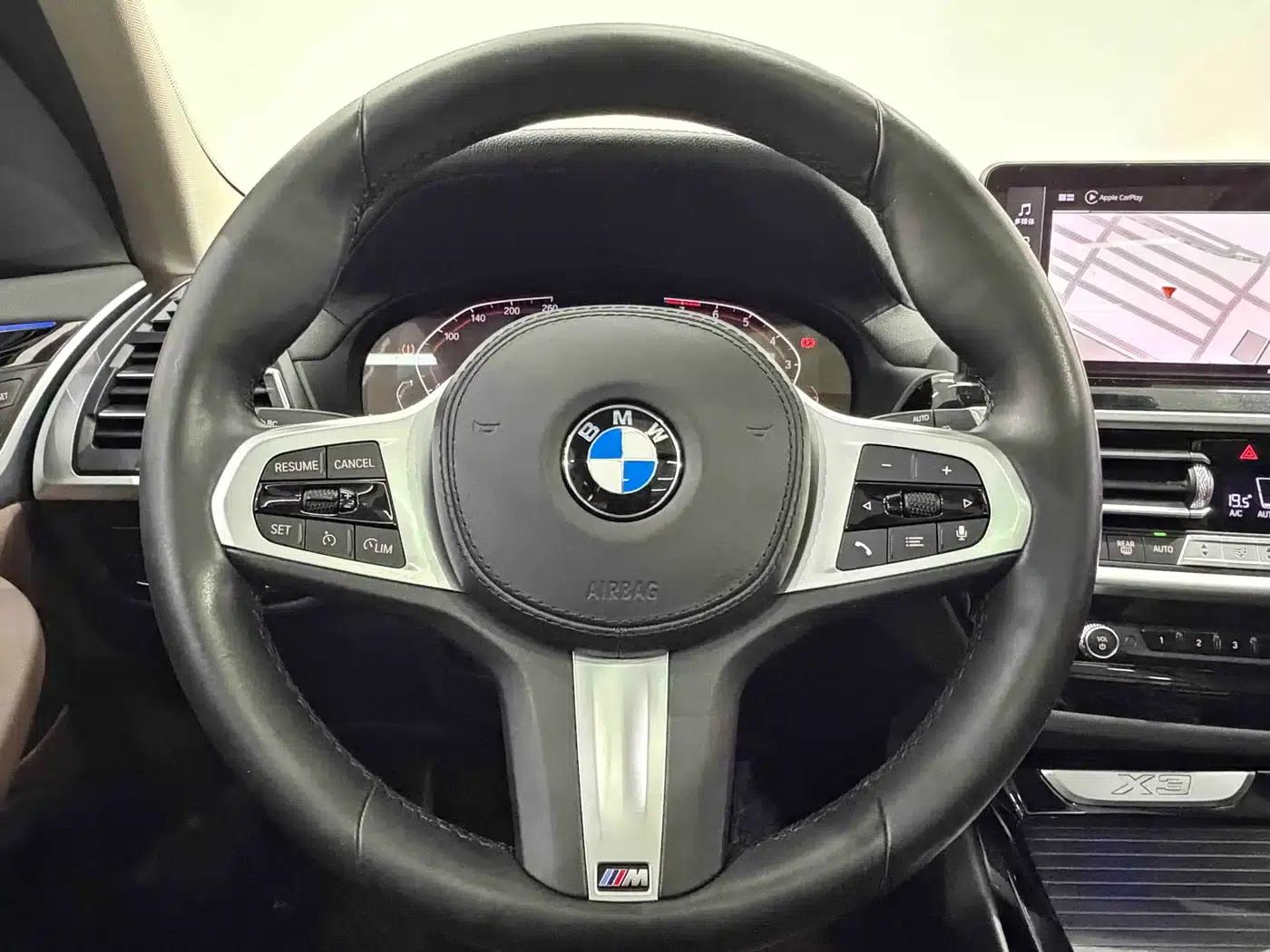 2022 BMW X3 xDrive25i M Sport Package — миниатюра 10