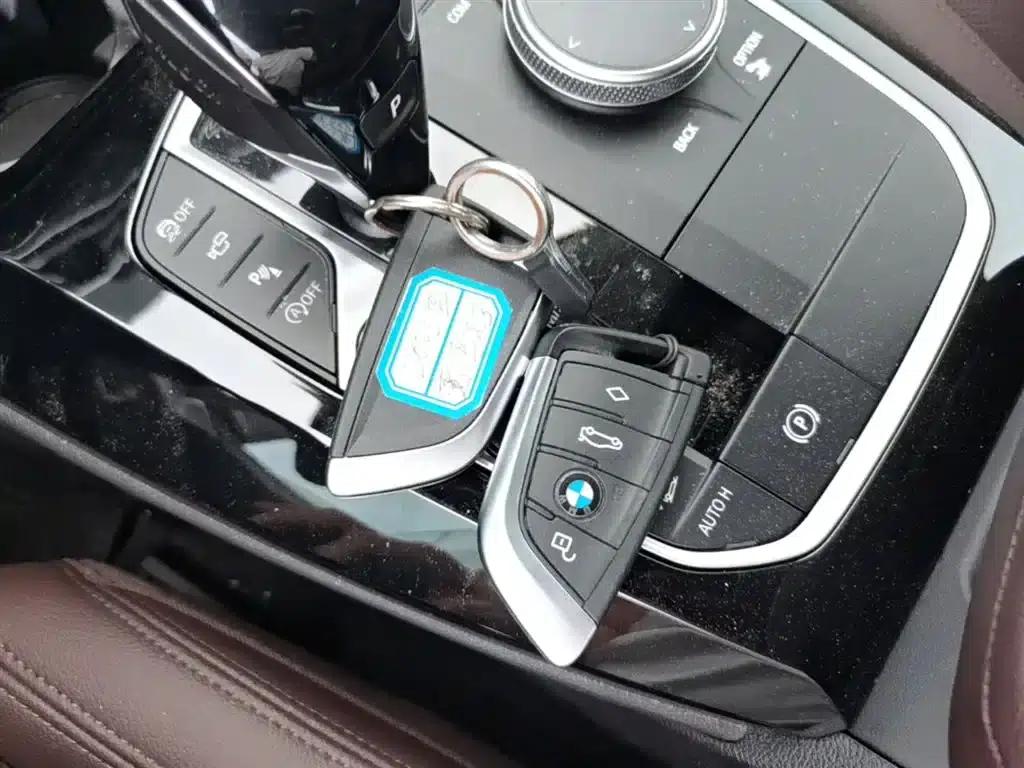 BMW X3 2023 xDrive30i Leading Edition M Sport Package — миниатюра 9