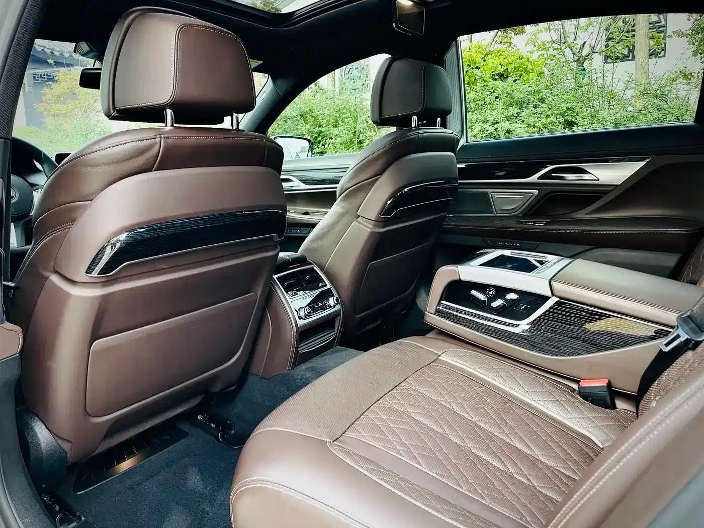 2019 BMW 7 Series Facelift 740Li Luxury M Sport Package — миниатюра 15