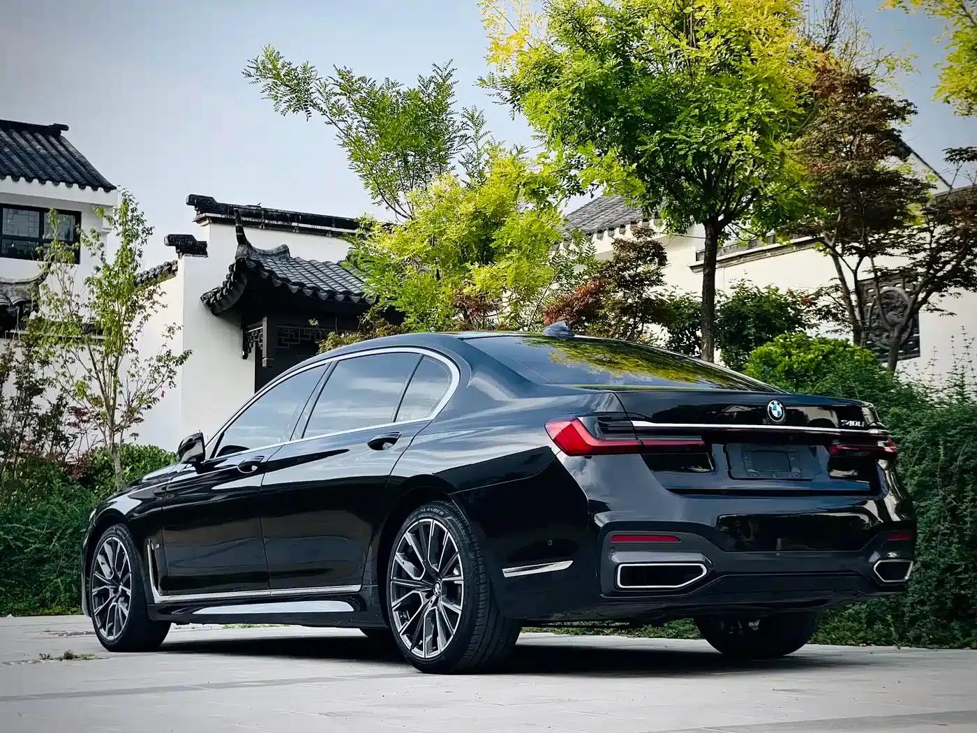 2019 BMW 7 Series Facelift 740Li Luxury M Sport Package — миниатюра 4