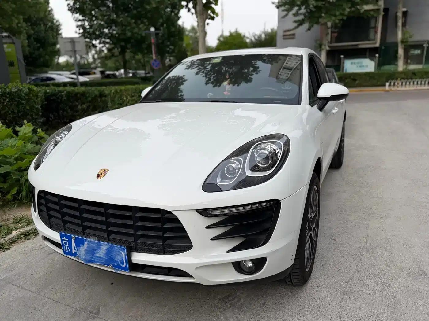 2017 Macan 2.0T — миниатюра 1