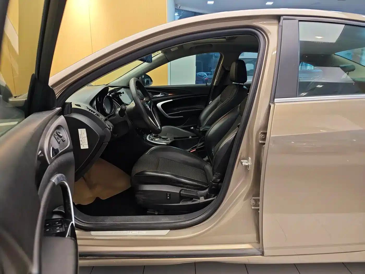 Buick Regal 2015 1.6T Advanced Technology Edition — миниатюра 14