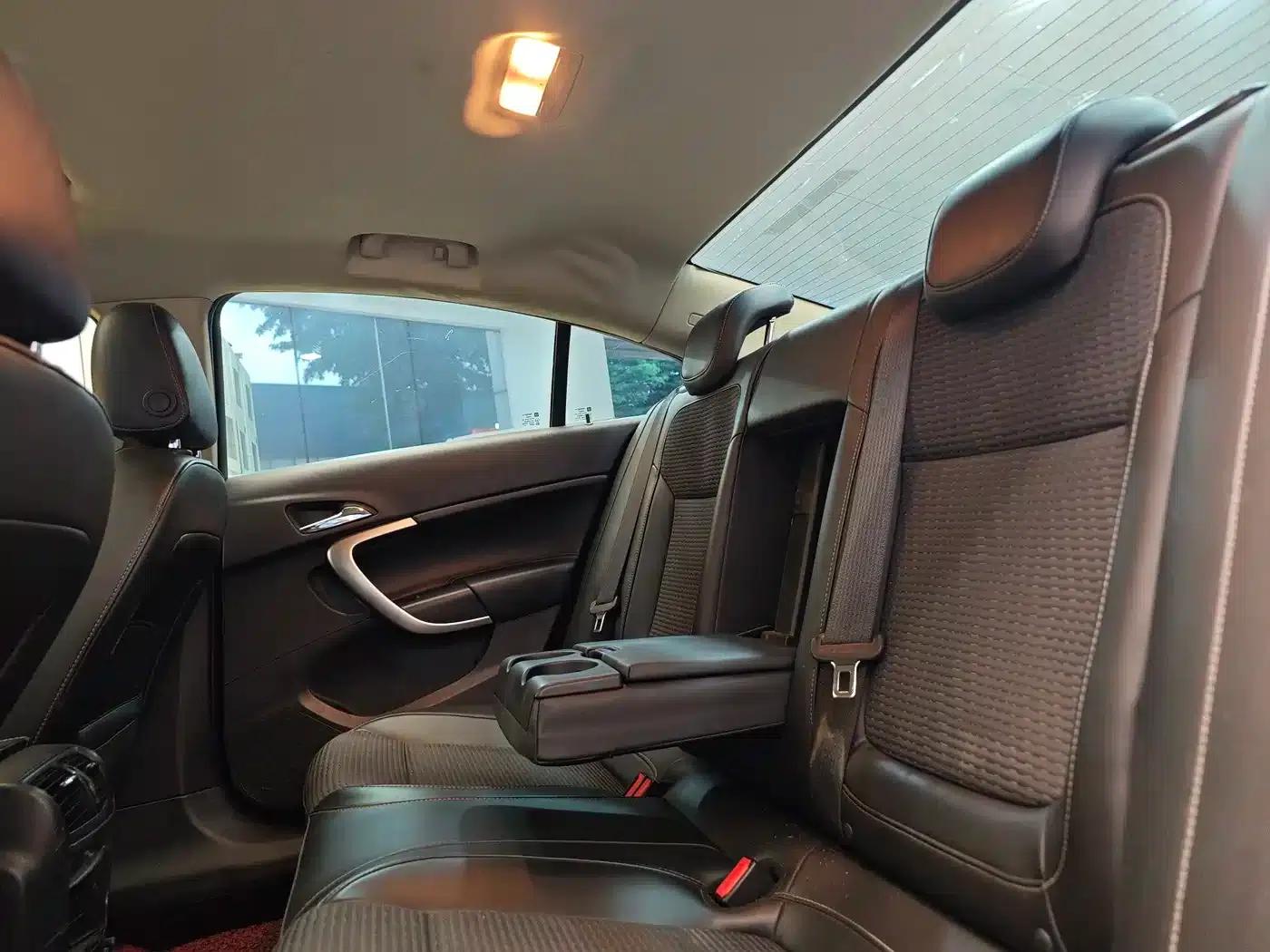 Buick Regal 2015 1.6T Advanced Technology Edition — миниатюра 23