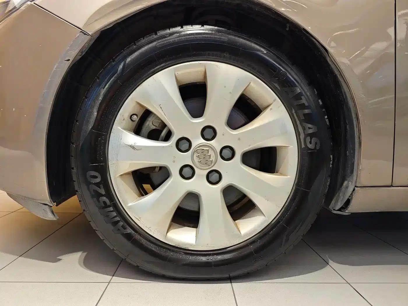 Buick Regal 2015 1.6T Advanced Technology Edition — миниатюра 6