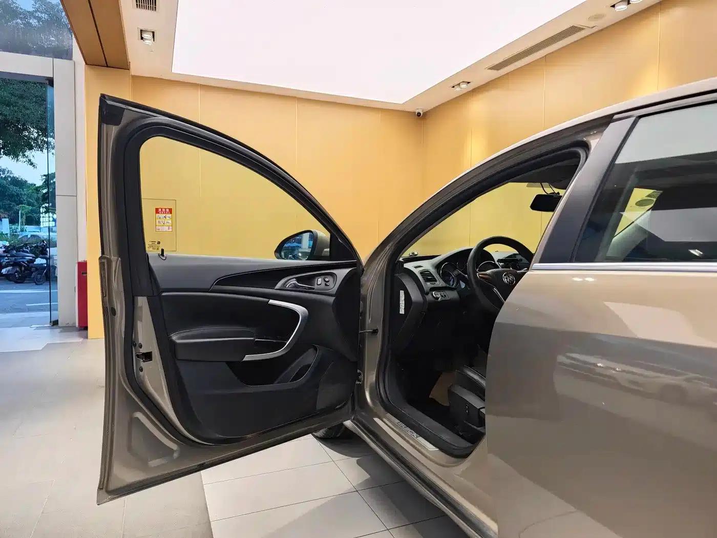 Buick Regal 2015 1.6T Advanced Technology Edition — миниатюра 8