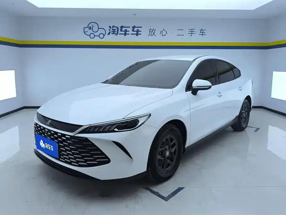 Qin PLUS 2025 DM-i Intelligent Driving Edition 55KM Leading Model — миниатюра 1