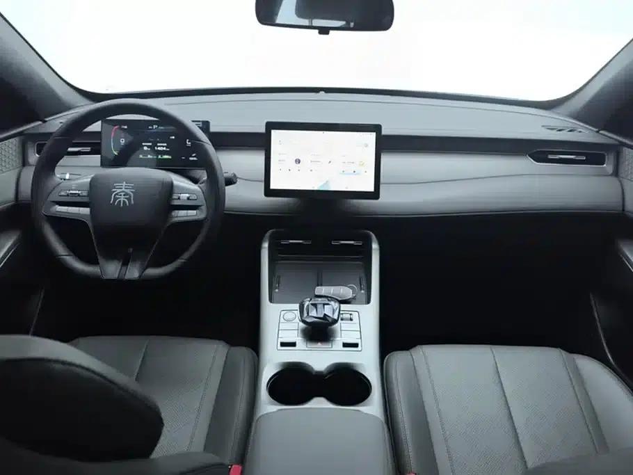 Qin PLUS 2025 DM-i Intelligent Driving Edition 55KM Leading Model — миниатюра 12