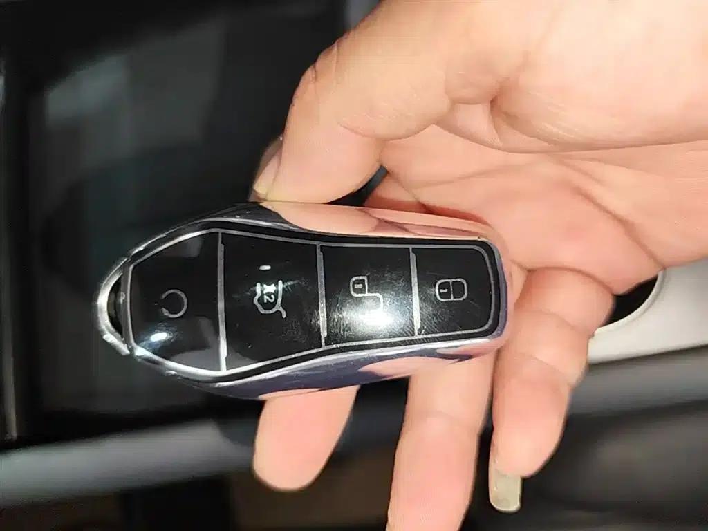 Yuan PLUS 2025 Intelligent Driving Edition 430KM Superior Model — миниатюра 9