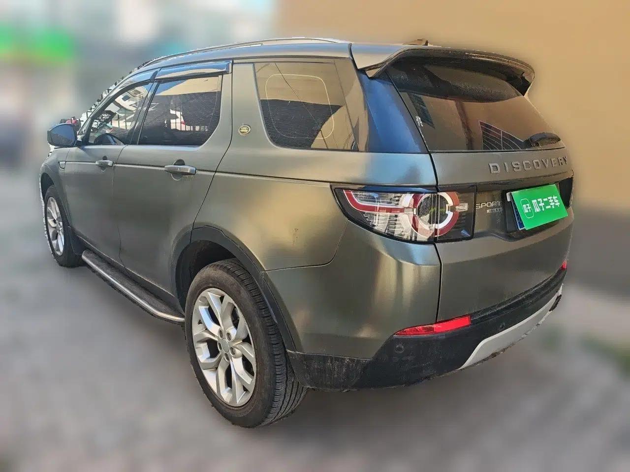 Land Rover Discovery Sport 2017 2.0T HSE — миниатюра 4