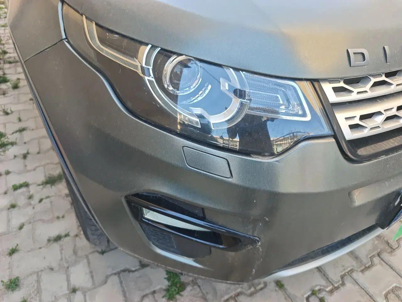 Land Rover Discovery Sport 2017 2.0T HSE — миниатюра 7
