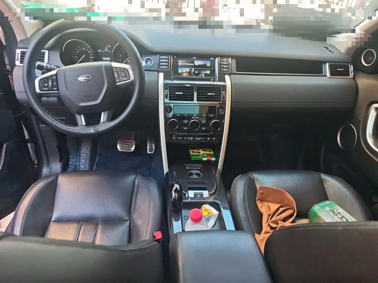 Land Rover Discovery Sport 2017 2.0T HSE — миниатюра 9