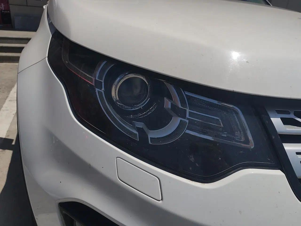 Land Rover Discovery Sport 2018 240 PS HSE Version — миниатюра 7