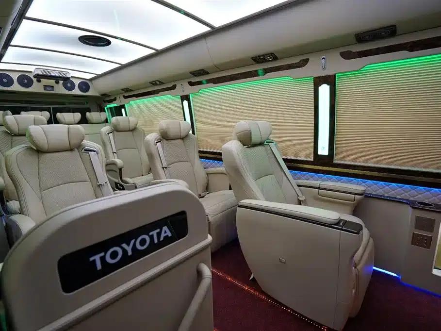 2019 Toyota Coaster 4.0L Premium Model GRB53L-ZCMSK 20-seater 9GR — миниатюра 11
