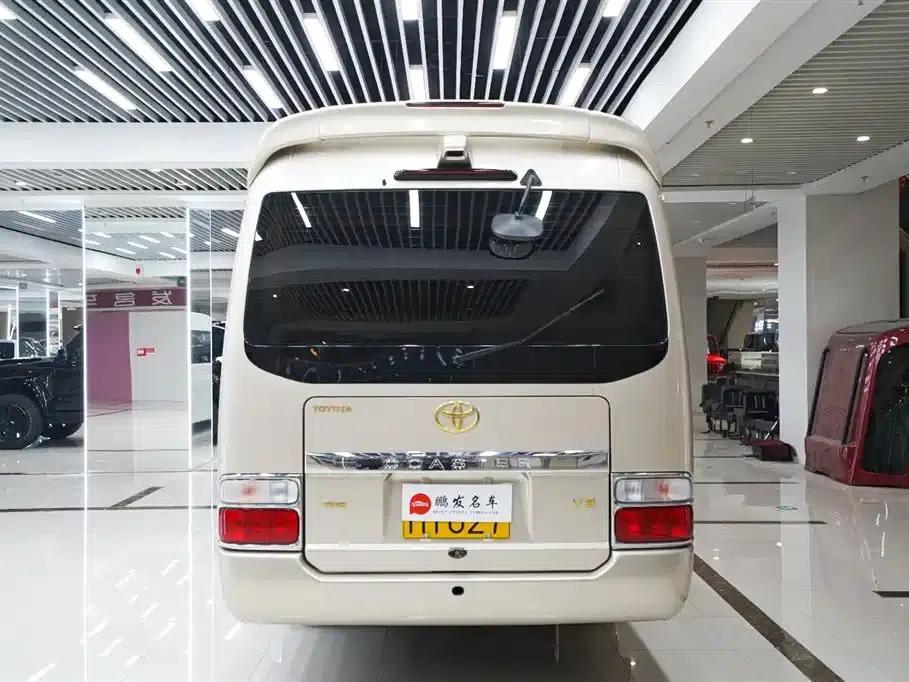 2019 Toyota Coaster 4.0L Premium Model GRB53L-ZCMSK 20-seater 9GR — миниатюра 20