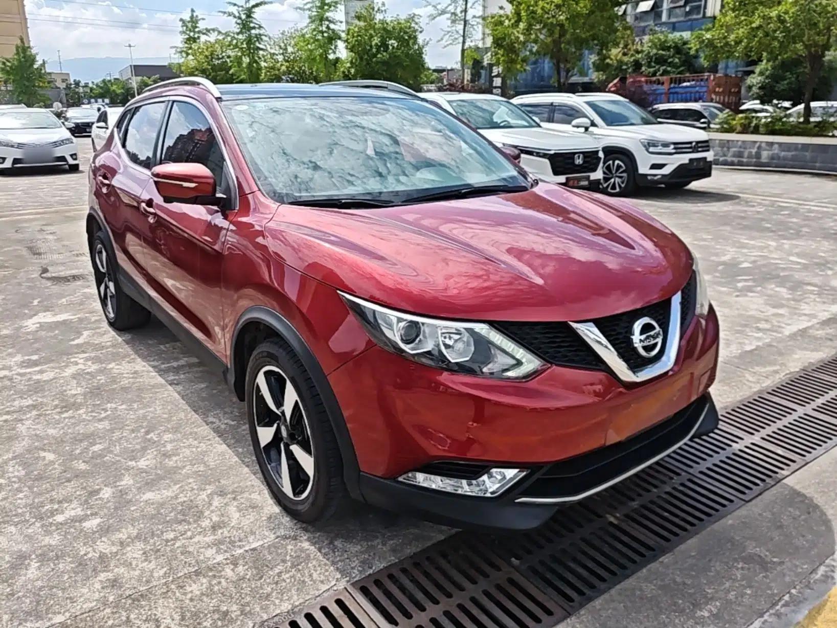 Nissan Qashqai 2016 2.0L CVT Luxury Edition — миниатюра 3
