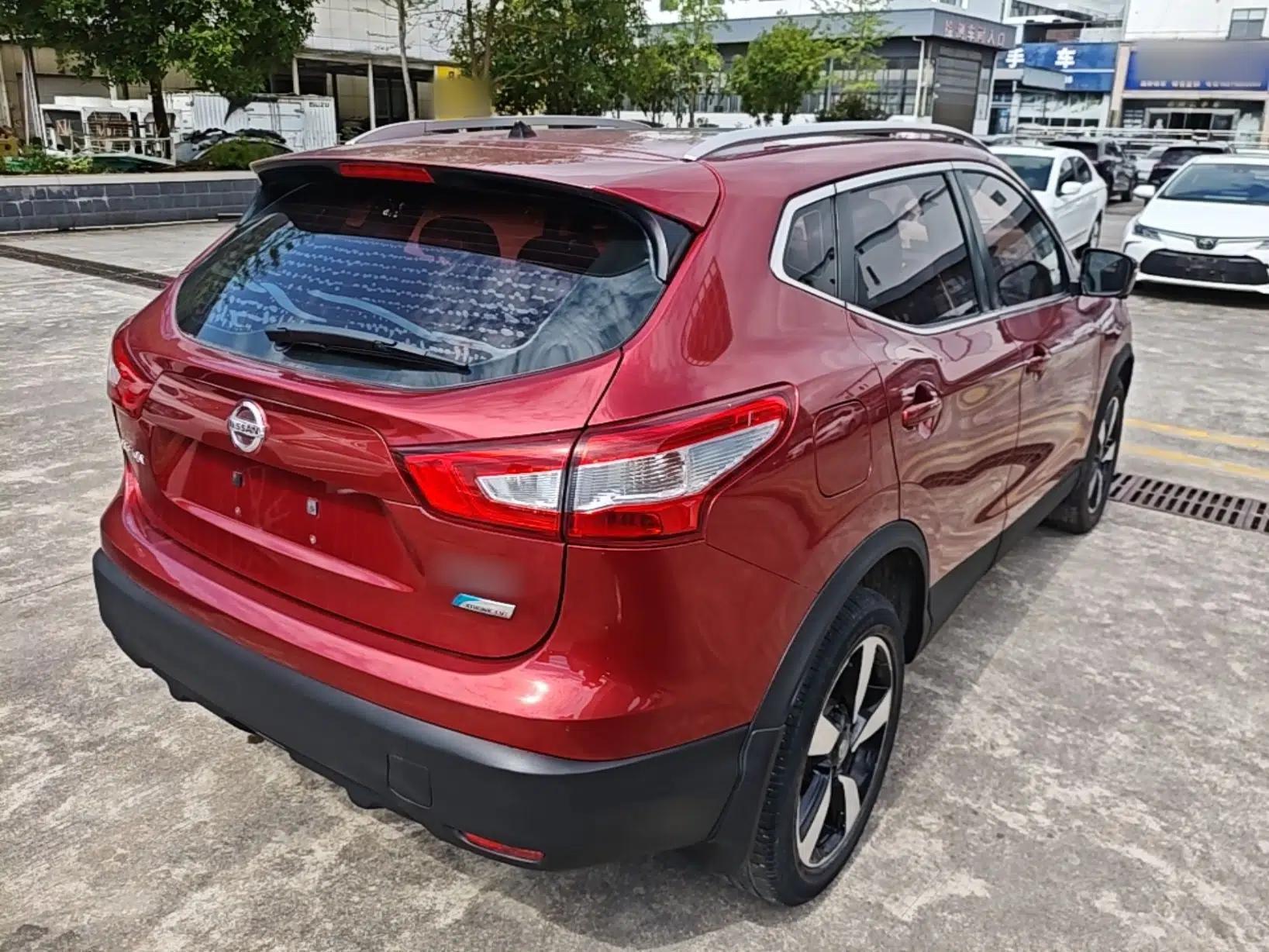 Nissan Qashqai 2016 2.0L CVT Luxury Edition — миниатюра 6