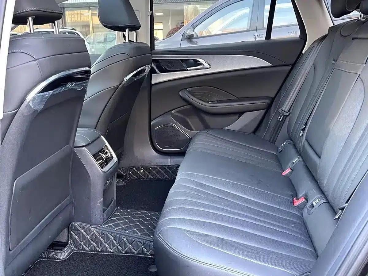 Hongqi H5 2023 1.5T DCT Intelligent Flagship Edition — миниатюра 4