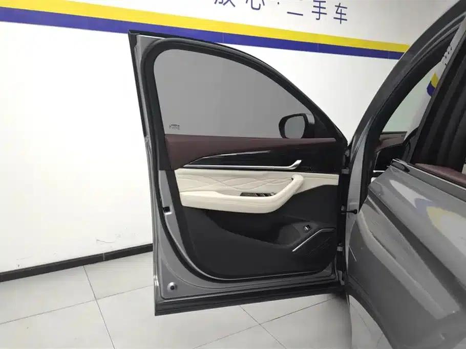 Geely Xingyue L 2024 2.0TD High-Power Automatic Two-Wheel Drive Cloud Edition — миниатюра 7