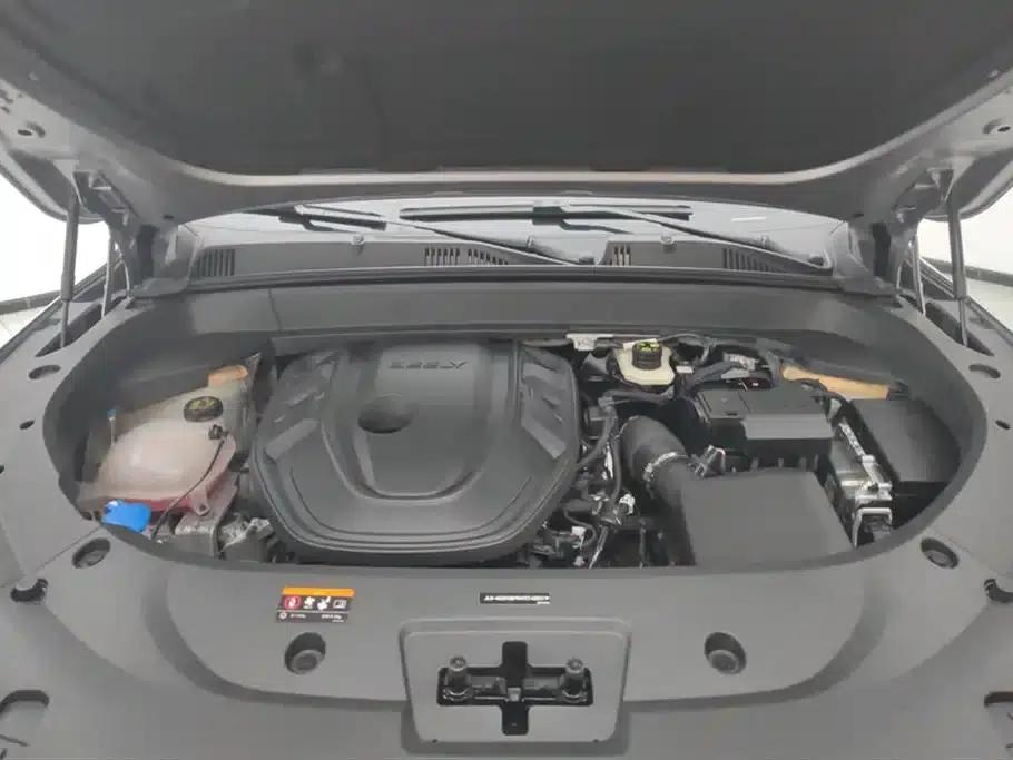 Geely Xingyue L 2024 2.0TD High-Power Automatic Two-Wheel Drive Cloud Edition — миниатюра 10