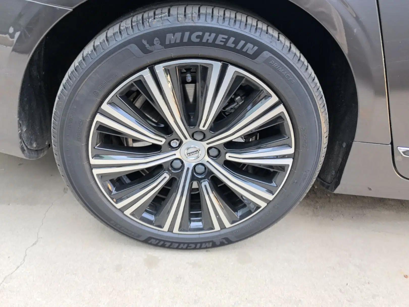 Volvo S90 2022 B5 Zhiyi Luxury Edition — миниатюра 11