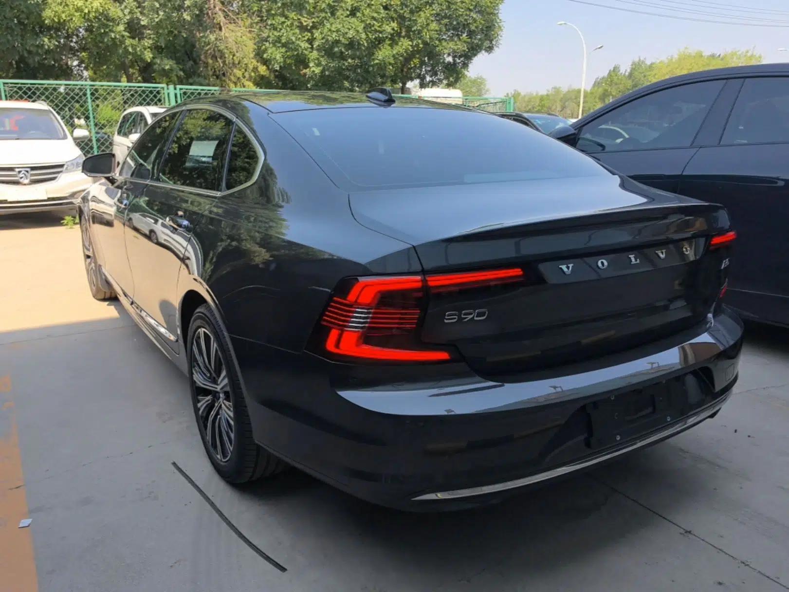 Volvo S90 2022 B5 Zhiyi Luxury Edition — миниатюра 4