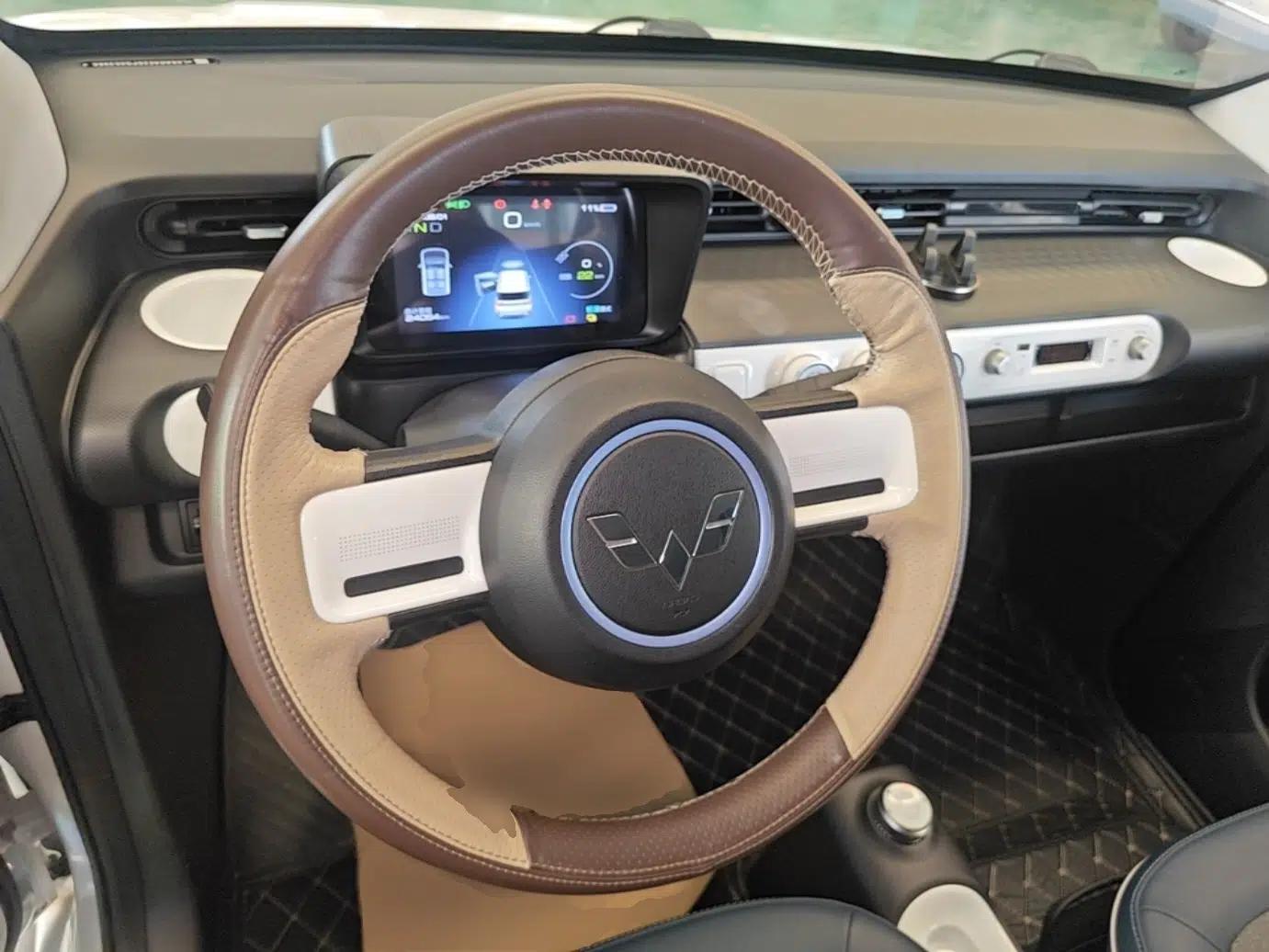 Wuling Hongguang MINIEV 2022 GAMEBOY 200km Gaming Edition with Lithium Iron Phosphate — миниатюра 12