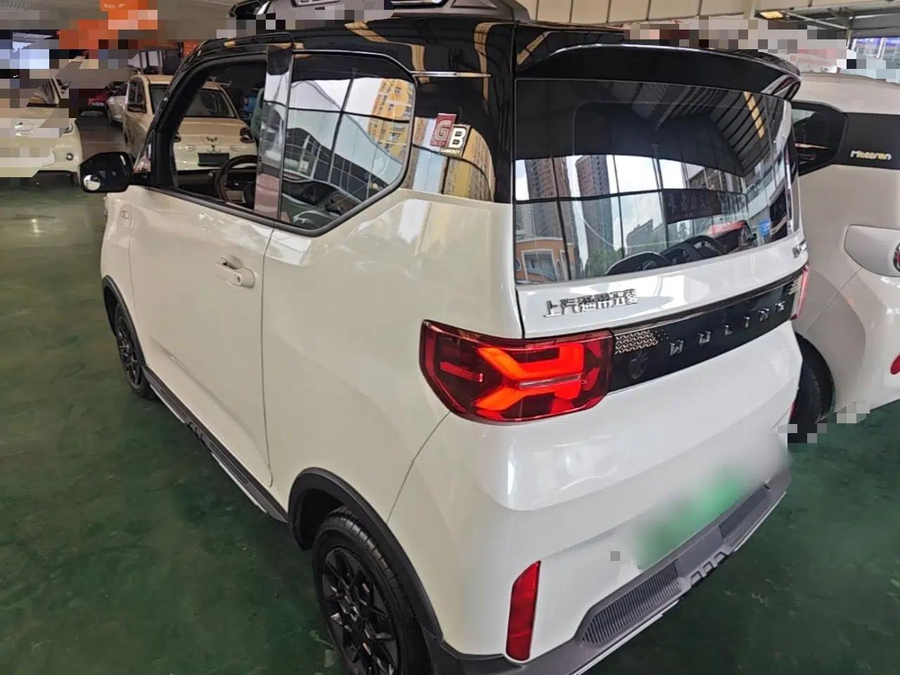 Wuling Hongguang MINIEV 2022 GAMEBOY 200km Gaming Edition with Lithium Iron Phosphate — миниатюра 4