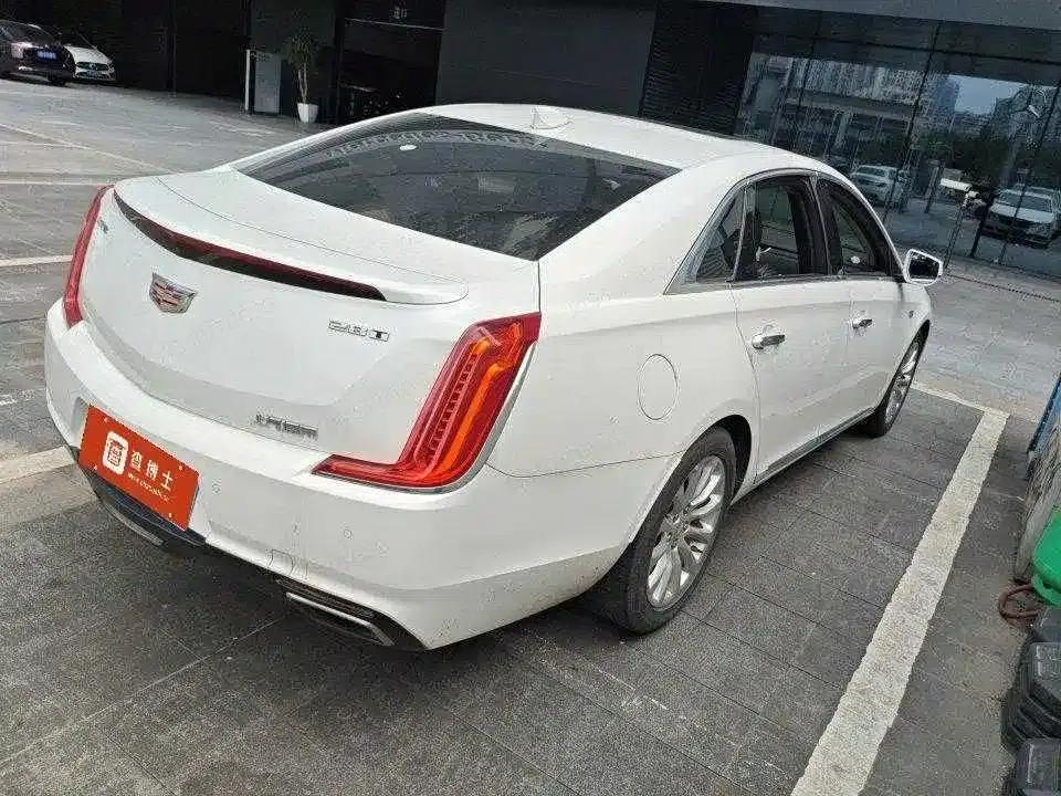 2018 Cadillac XTS 28T Technology Edition — миниатюра 3