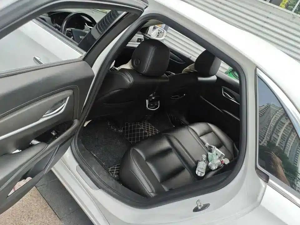 2018 Cadillac XTS 28T Technology Edition — миниатюра 6