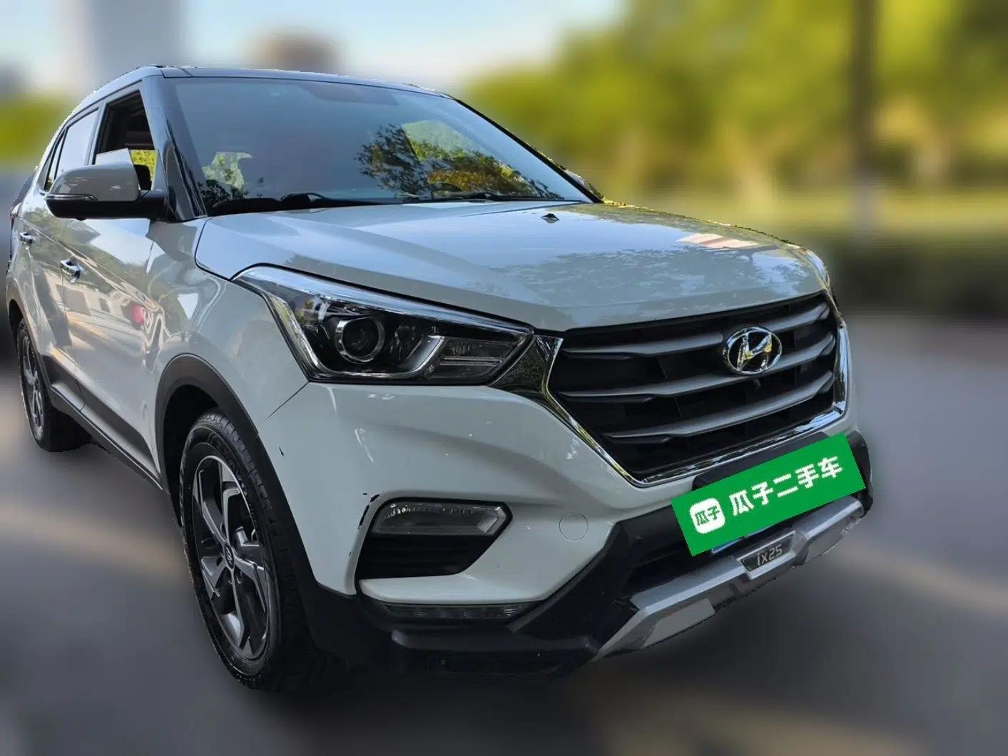 Hyundai ix25 2017 1.6L Automatic Smart Version — миниатюра 3