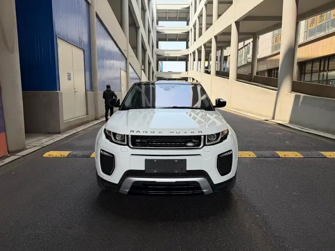 Range Rover Evoque 2018 240PS SE Dynamic Smart Edition — миниатюра 2