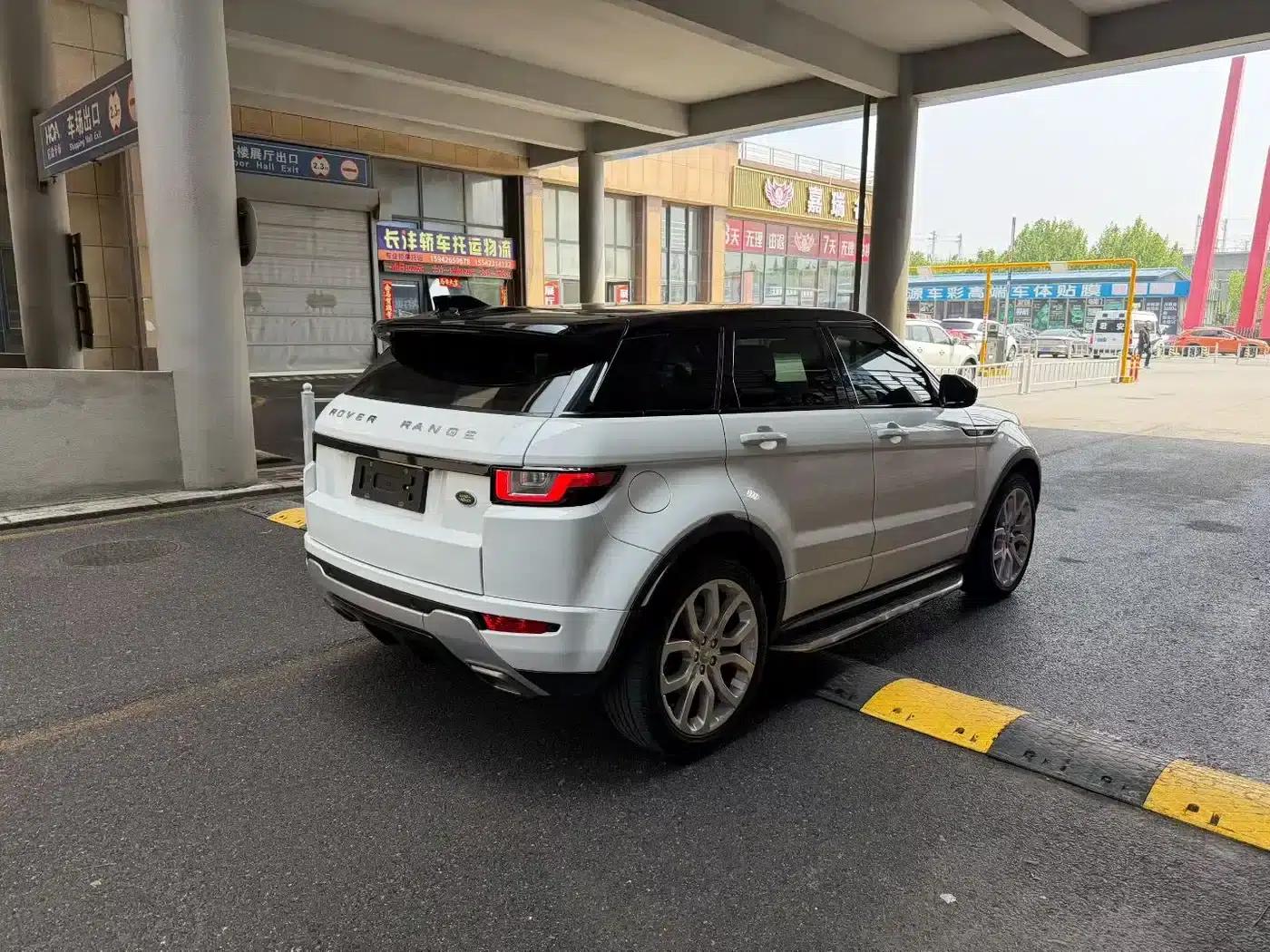 Range Rover Evoque 2018 240PS SE Dynamic Smart Edition — миниатюра 6