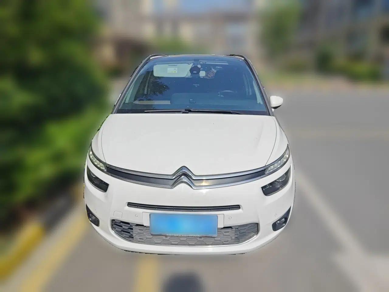 Citroen C4 Picasso 2015 Grand 1.6T Luxury 7-Seater — миниатюра 2