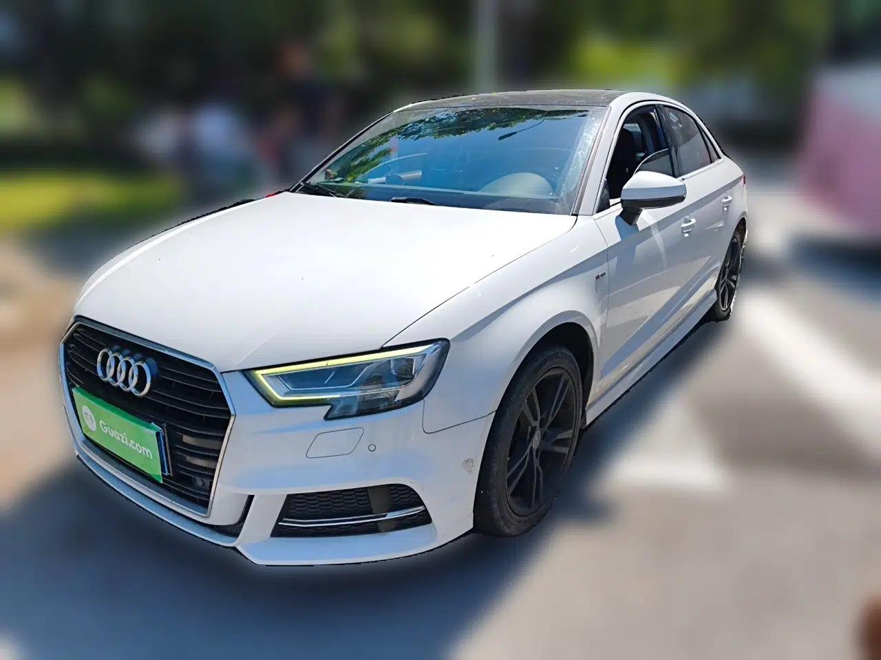 Audi A3 2019 Limousine 35 TFSI Fashion Edition China V standard — миниатюра 1