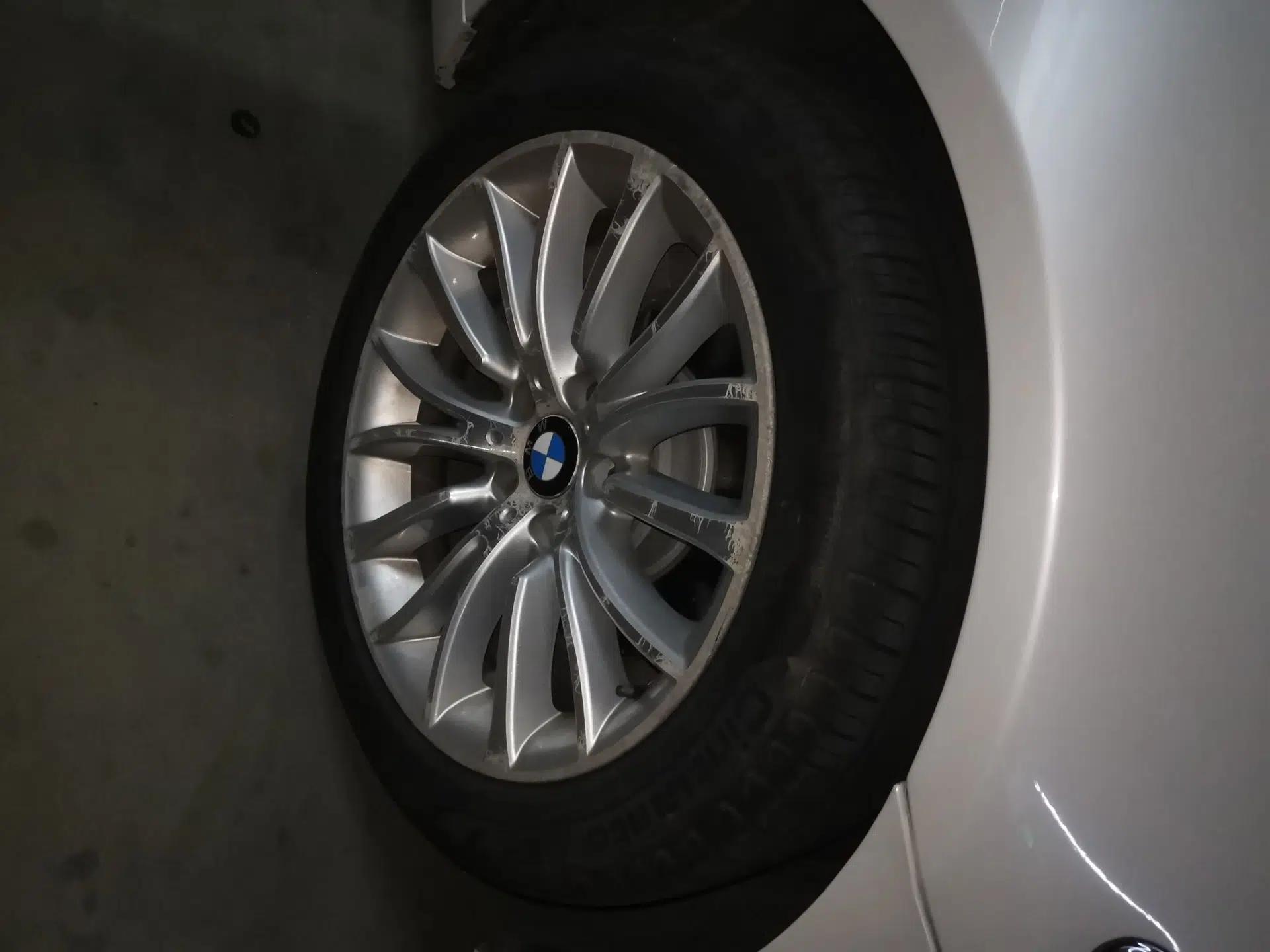 BMW 5 Series 2014 525Li Leading Model — миниатюра 8
