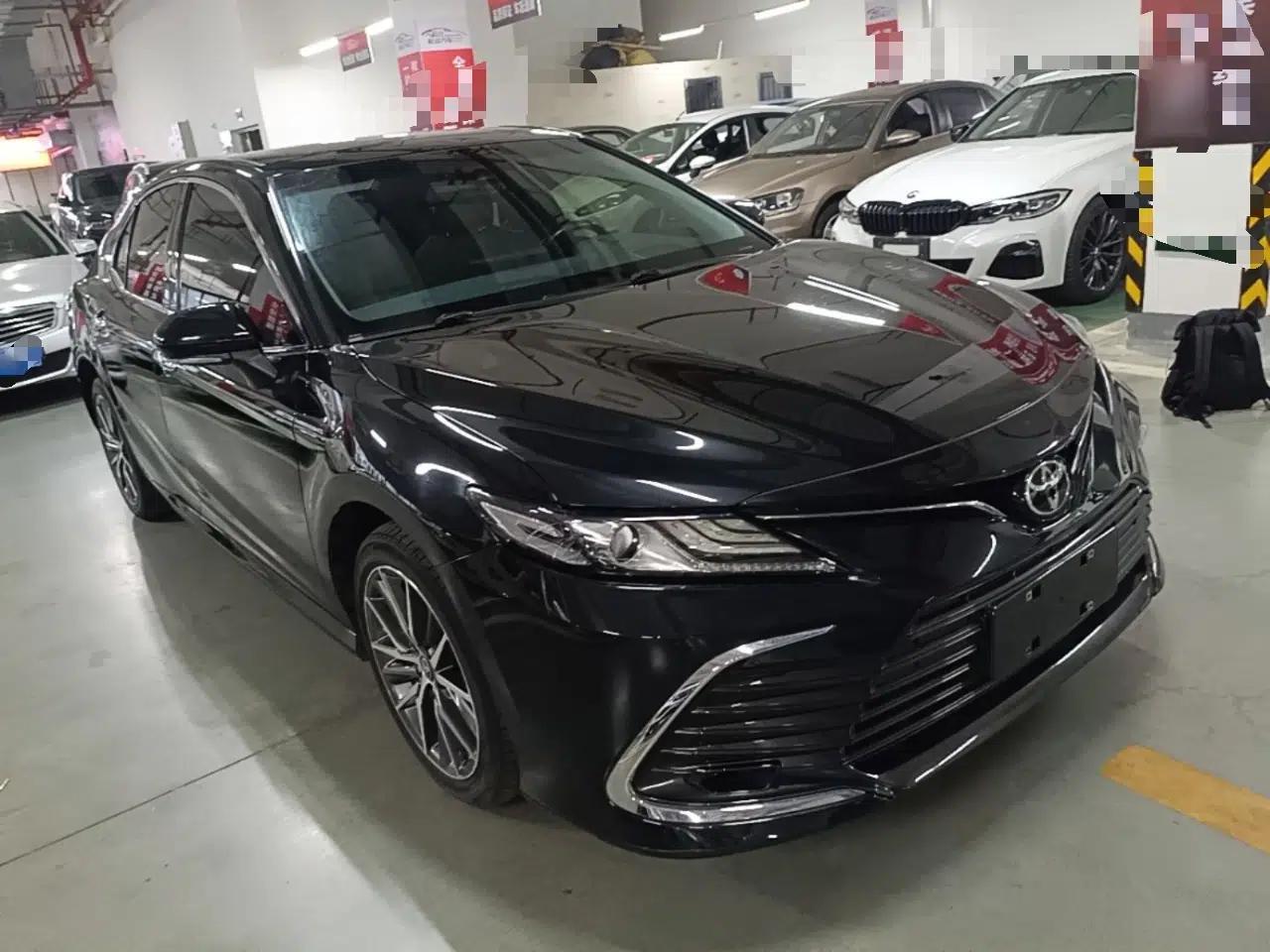 Toyota Camry 2021 2.5G Luxury Edition — миниатюра 3