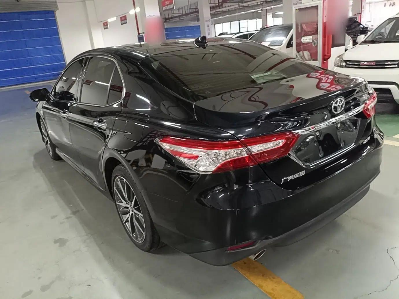Toyota Camry 2021 2.5G Luxury Edition — миниатюра 4