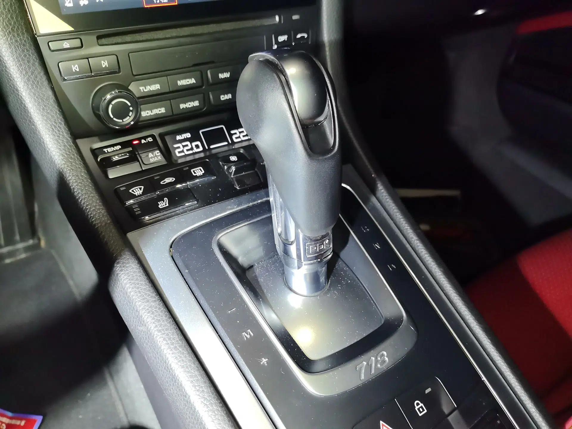 Porsche 718 2020 Boxster 2.0T — миниатюра 14