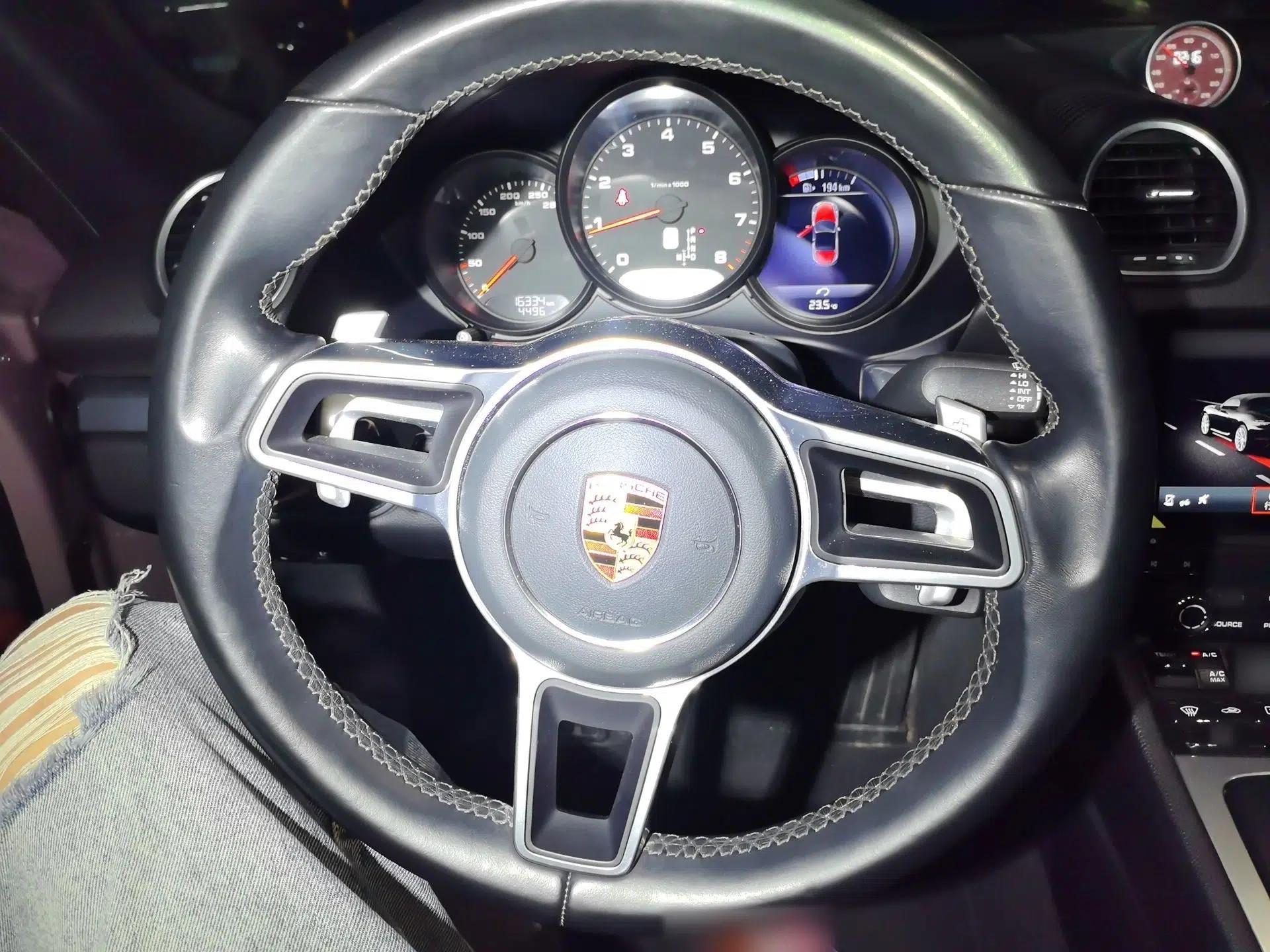 Porsche 718 2020 Boxster 2.0T — миниатюра 10
