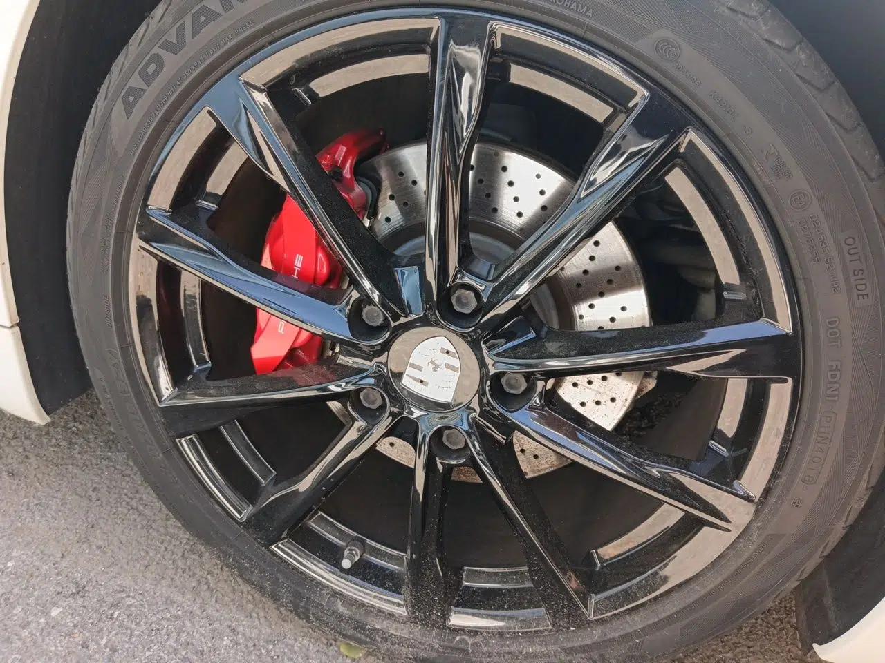 Porsche 718 2018 Cayman 2.0T — миниатюра 8